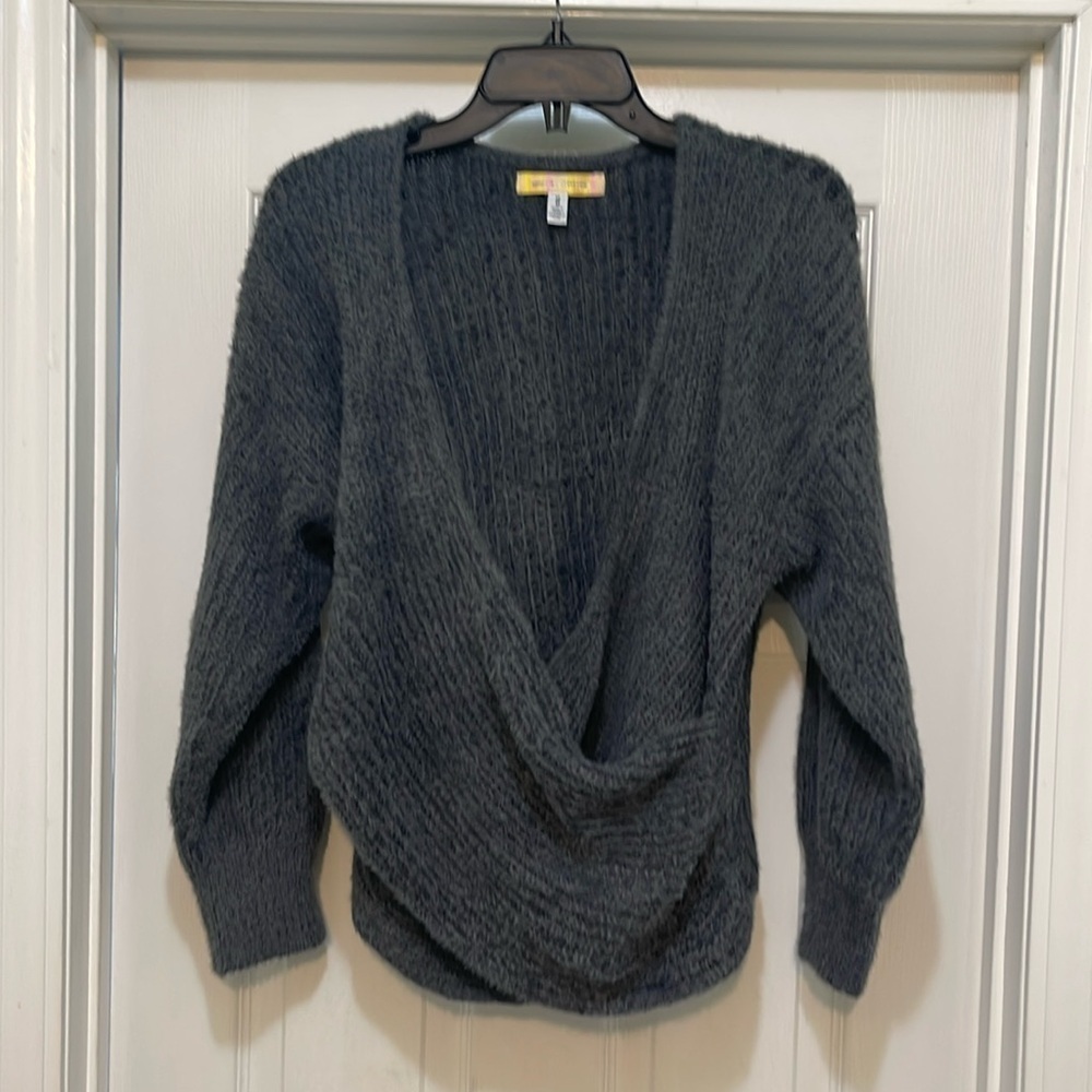 Urban Outfitters - fuzzy gray cross front cane sweater -size  M